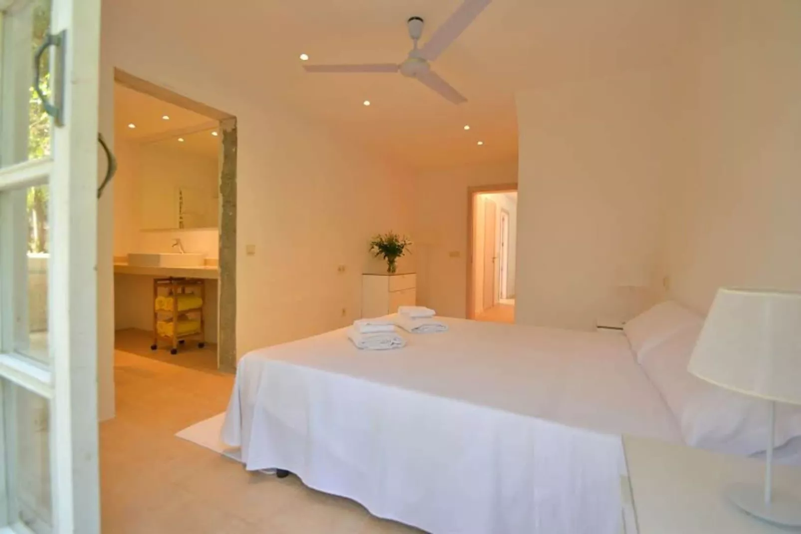 Blu Marine-Bedroom