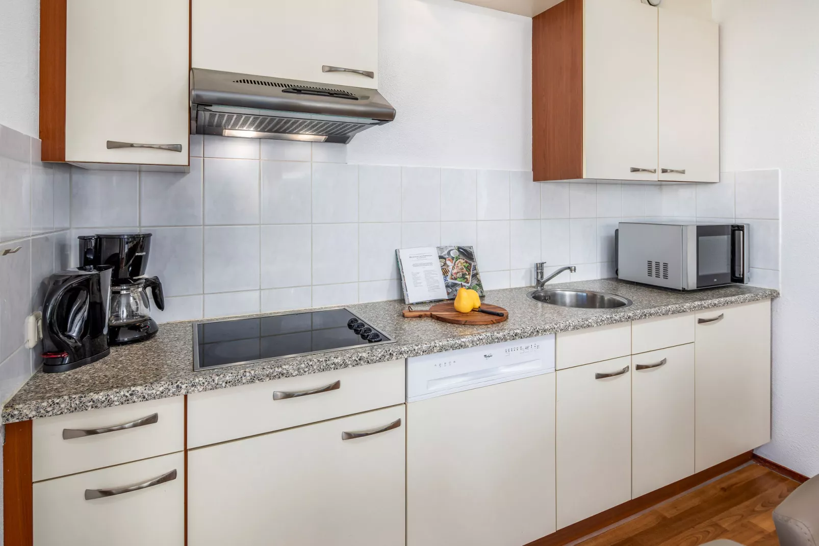 Aquadelta 27-Kitchen