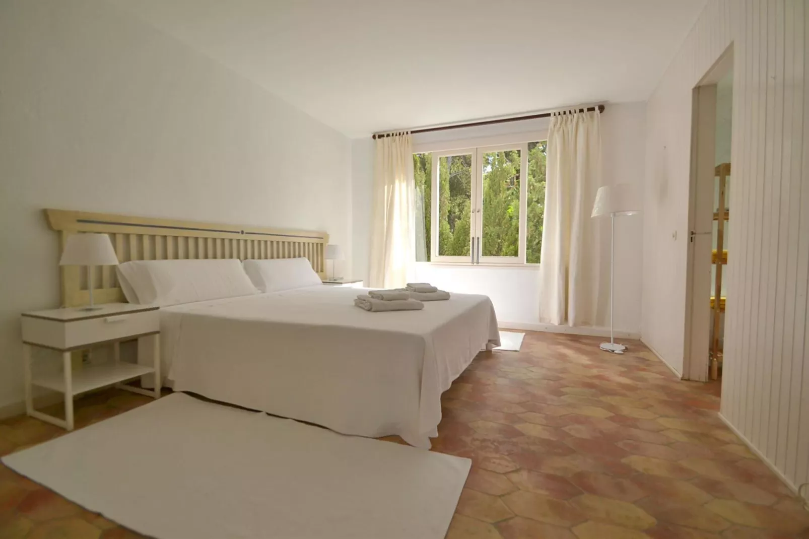 Blu Marine-Bedroom