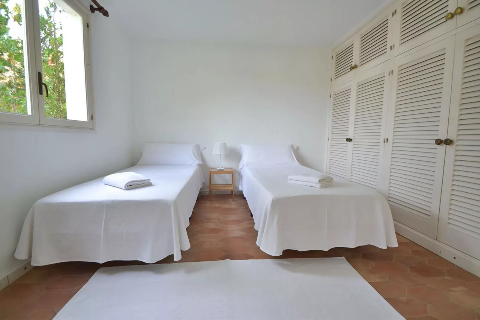 Blu Marine-Bedroom