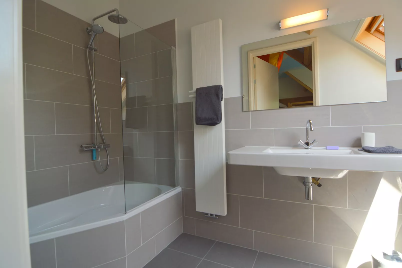 Jules Verne-Bathroom