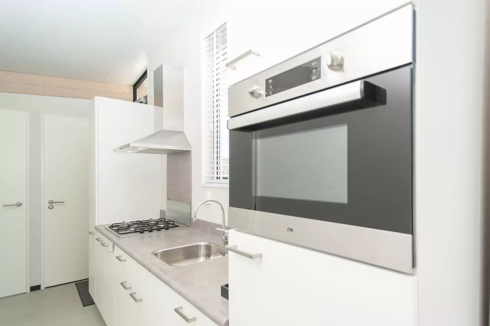 Sea Lodges Bloemendaal 1-Kitchen