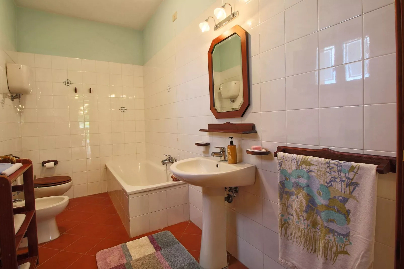 Tosco-Bathroom