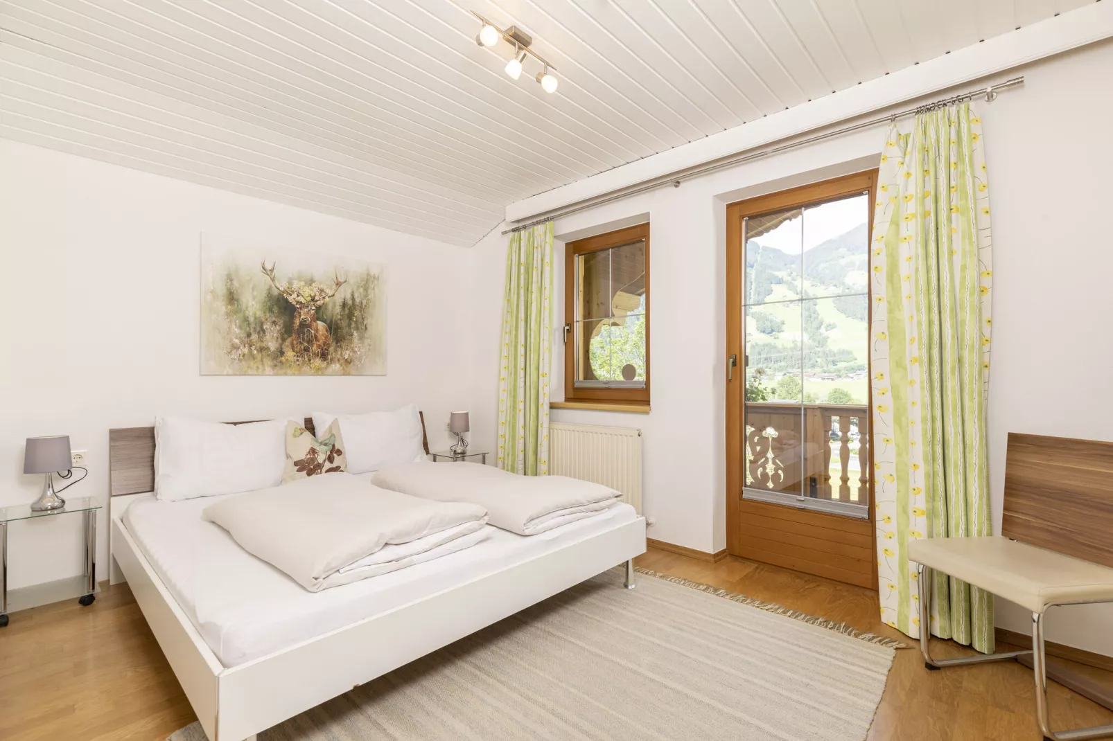 Apartment Zillertalblick-Schlafzimmer