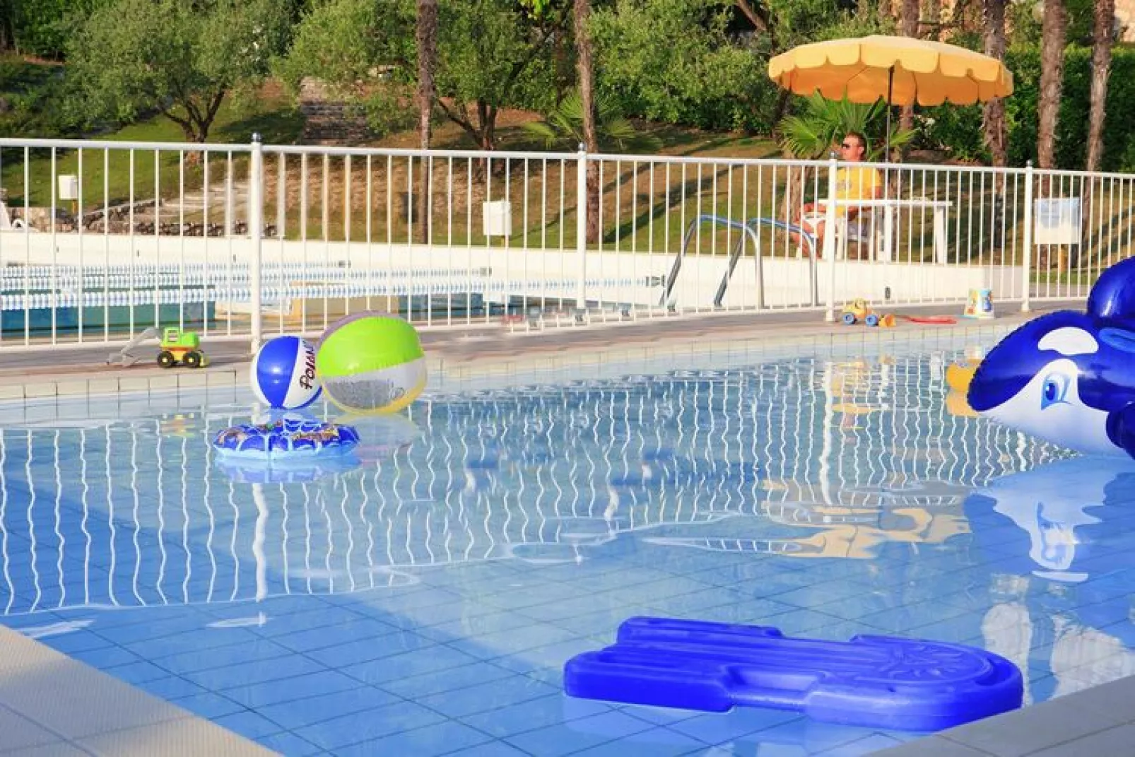 Apartments Poiano, Garda-bilo lake view-Schwimmbad