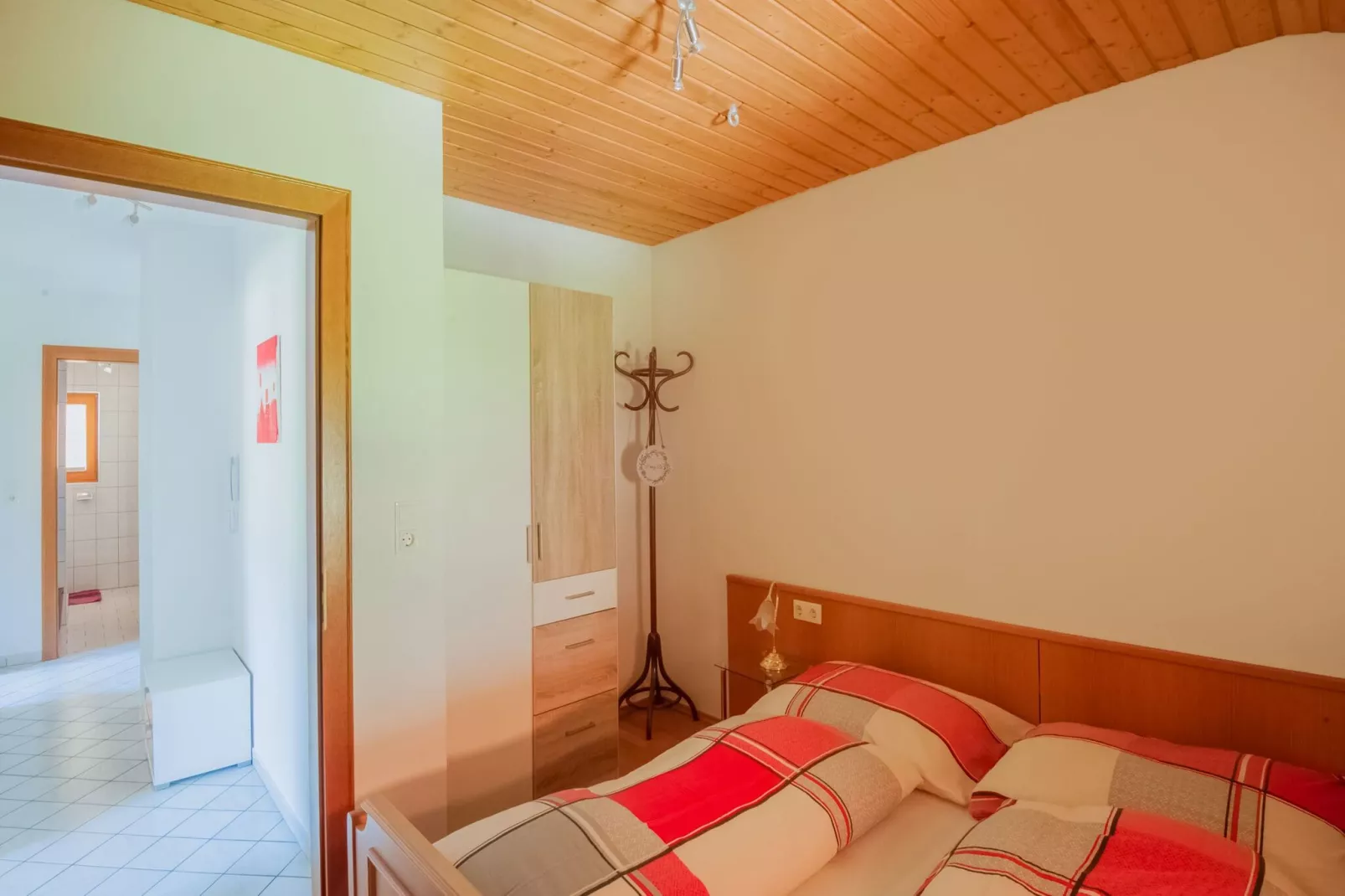 Apartment Zillertalblick-Schlafzimmer