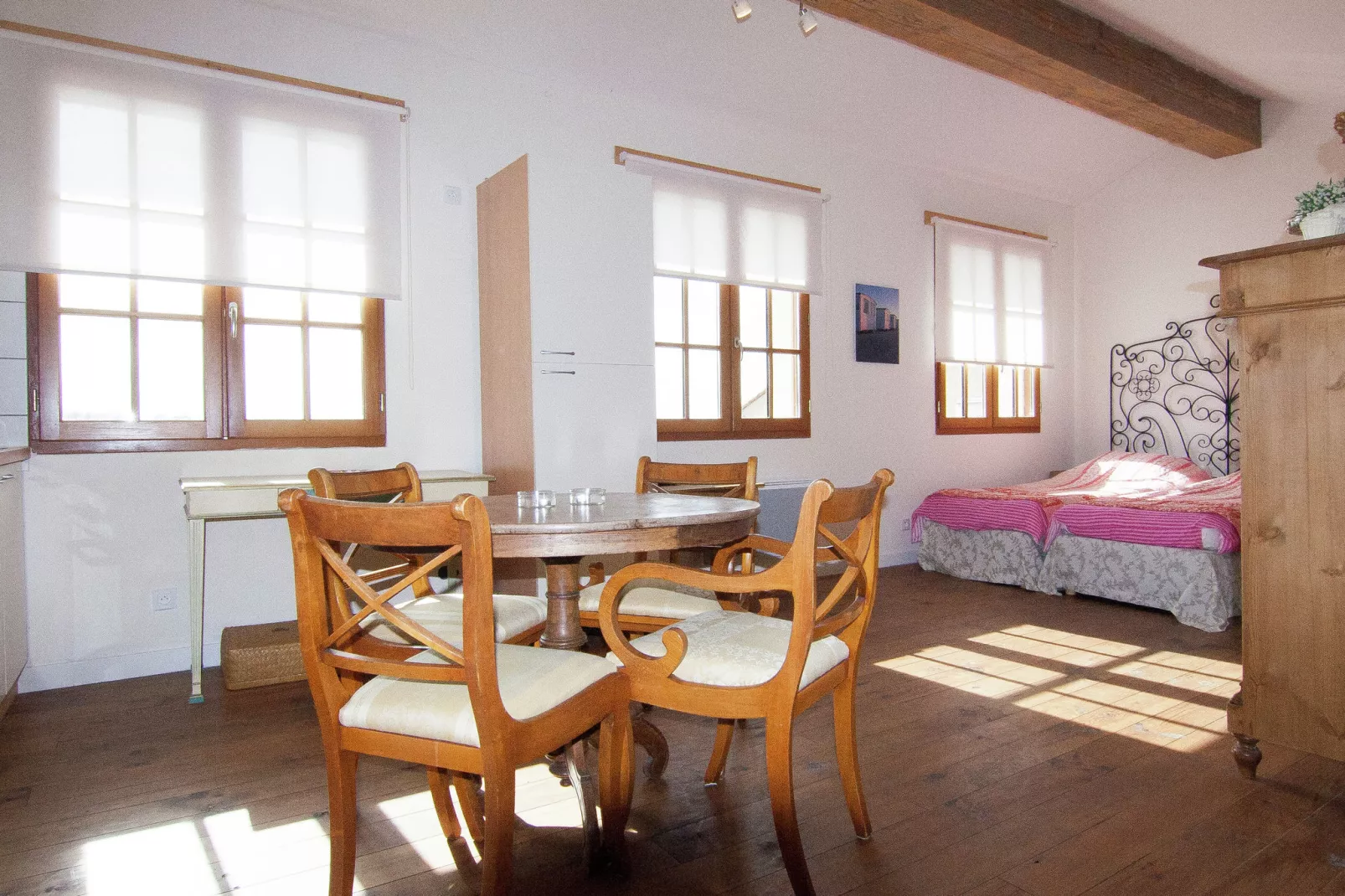 La Caleche-Living room