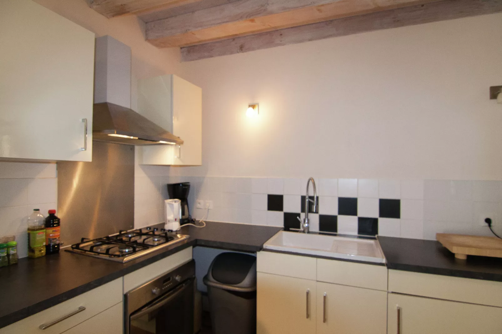 La Caleche-Kitchen