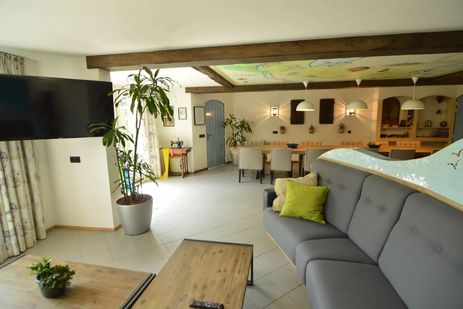 Tramutana-Living room