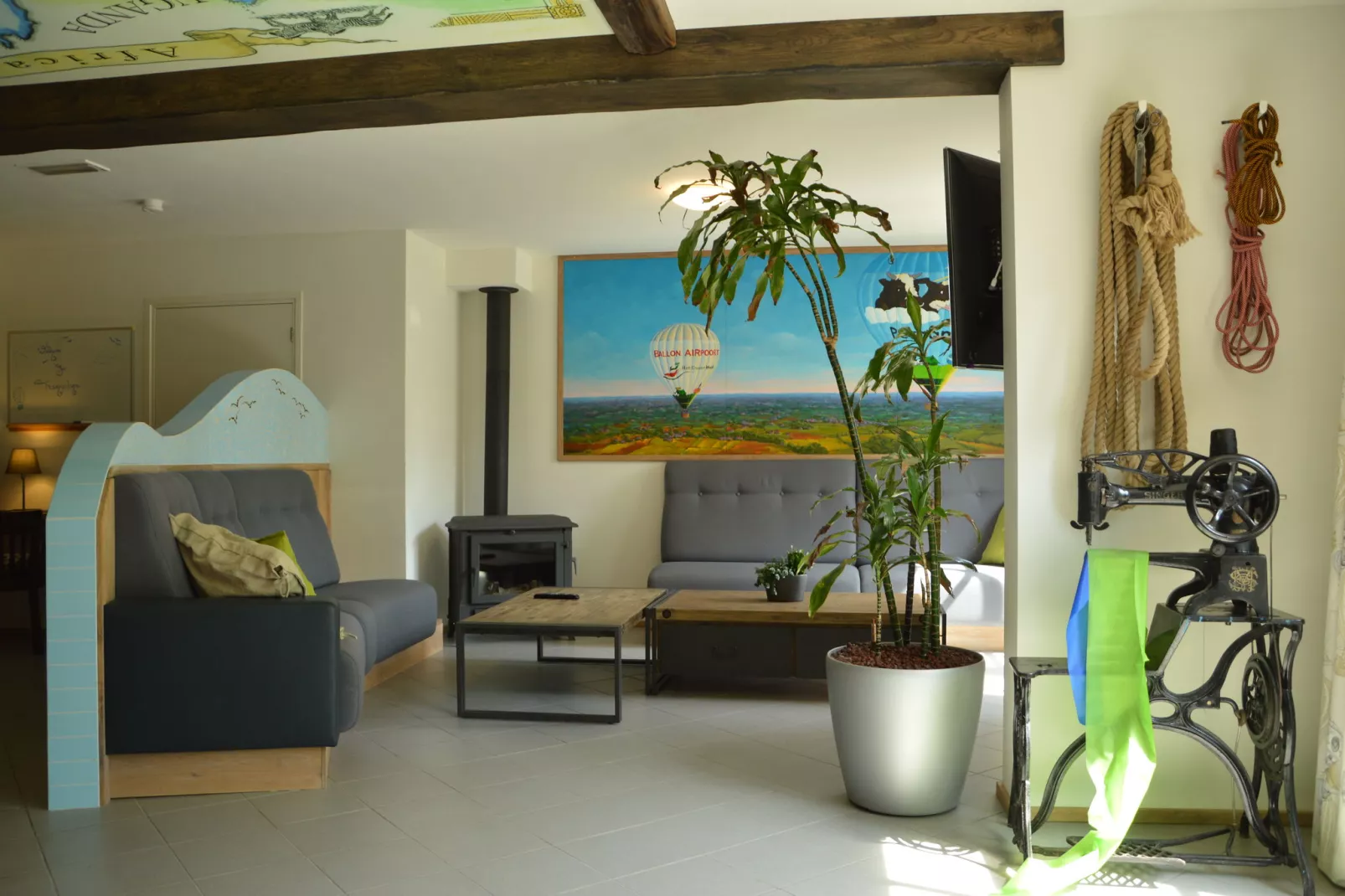 Tramutana-Living room