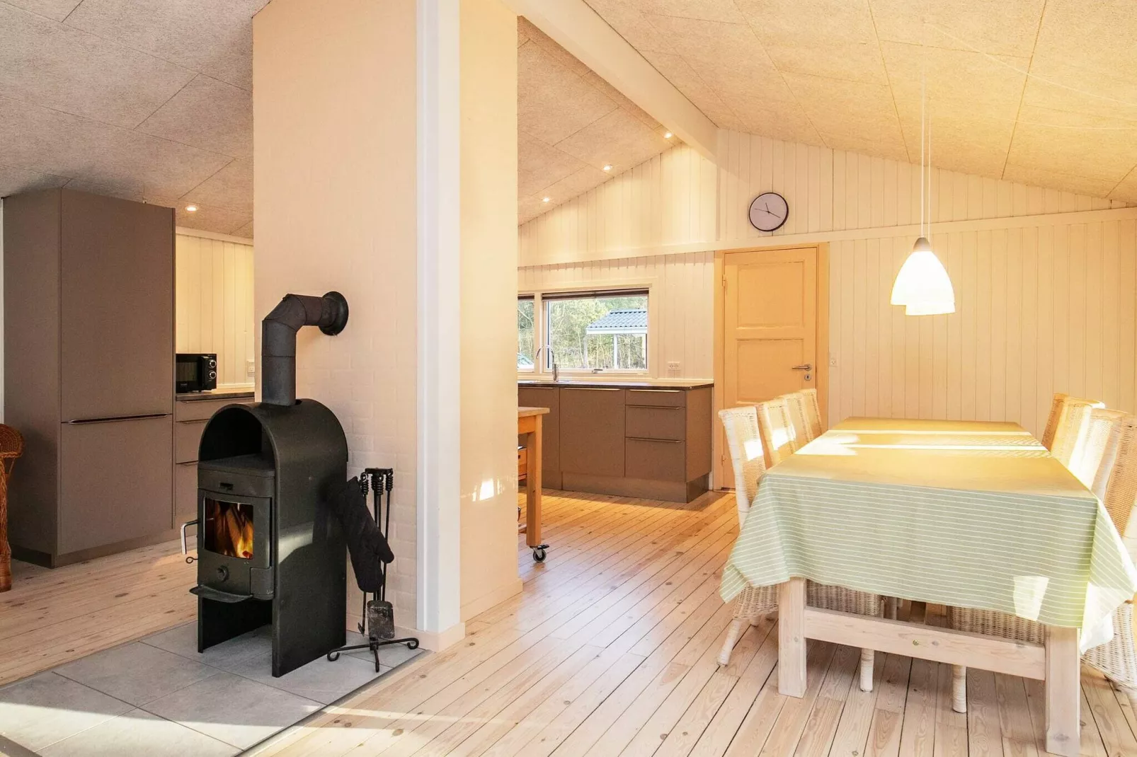 9 person holiday home in Læsø-Indoor