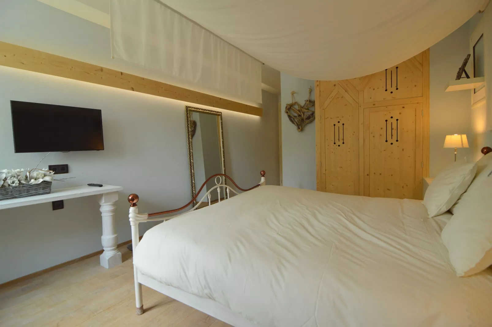 Tramutana-Bedroom