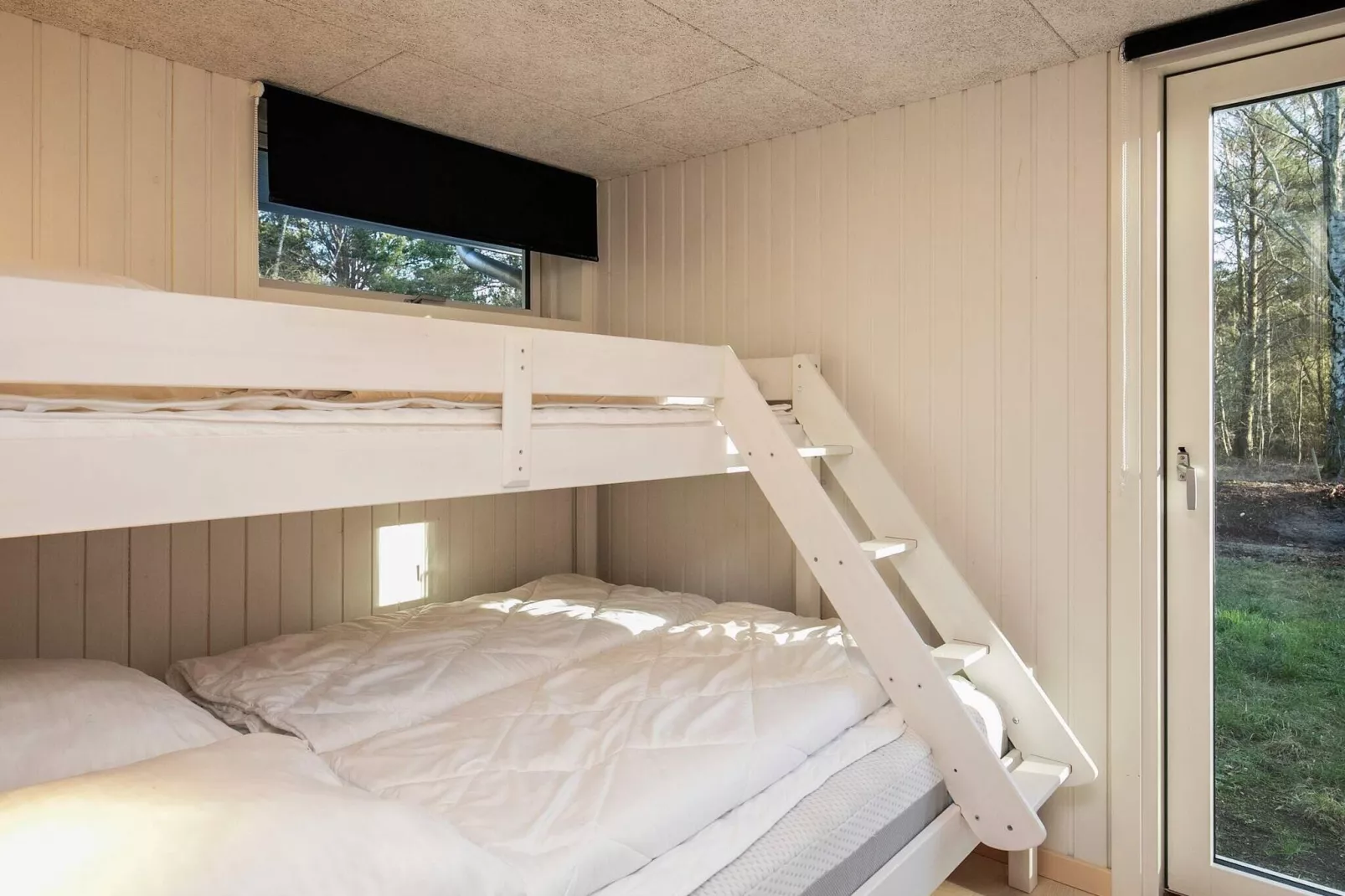 9 person holiday home in Læsø-Indoor