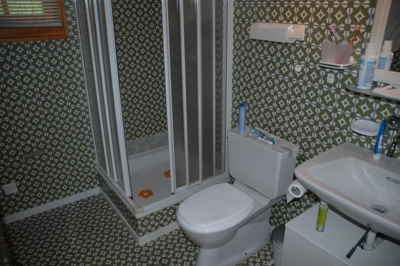 Chalet Chützli-Bathroom