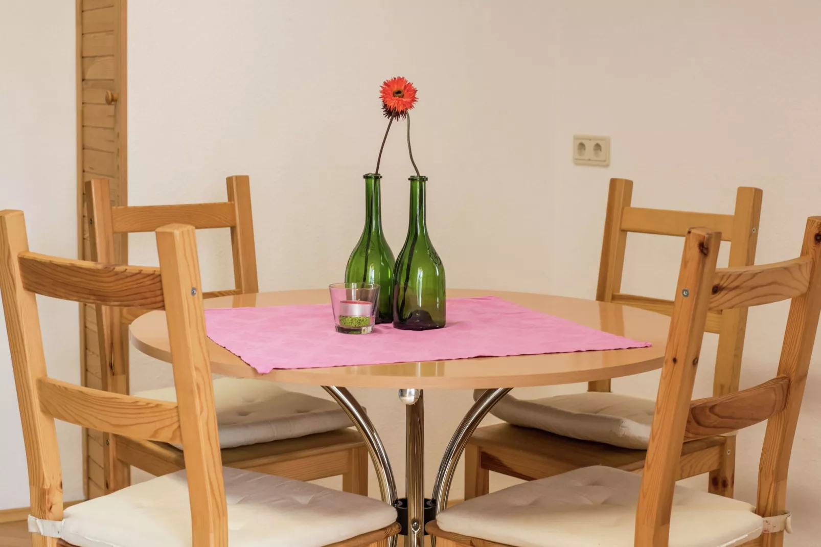 Am Anger-Dining room