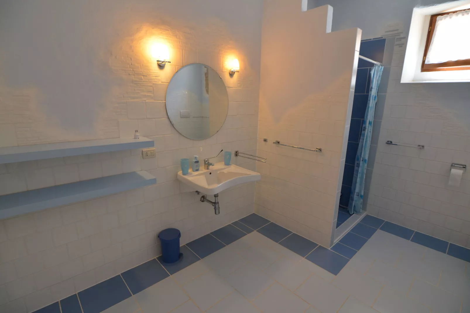 Aria-Bathroom