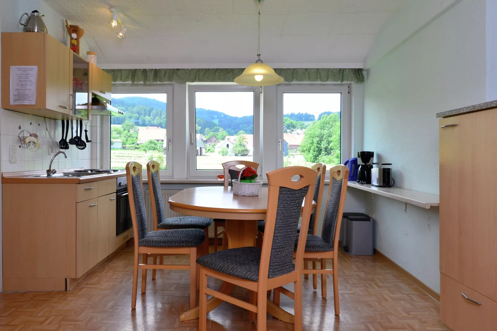 Sauerland - Diemelsee-Dining room