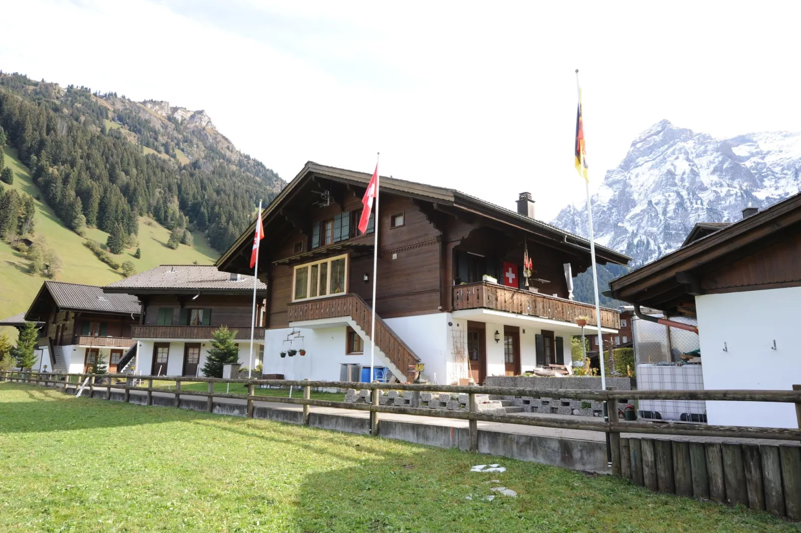Appartement Salvisberg-Exterior summer