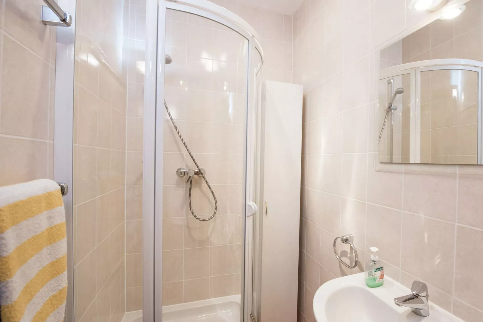 Am Anger-Bathroom