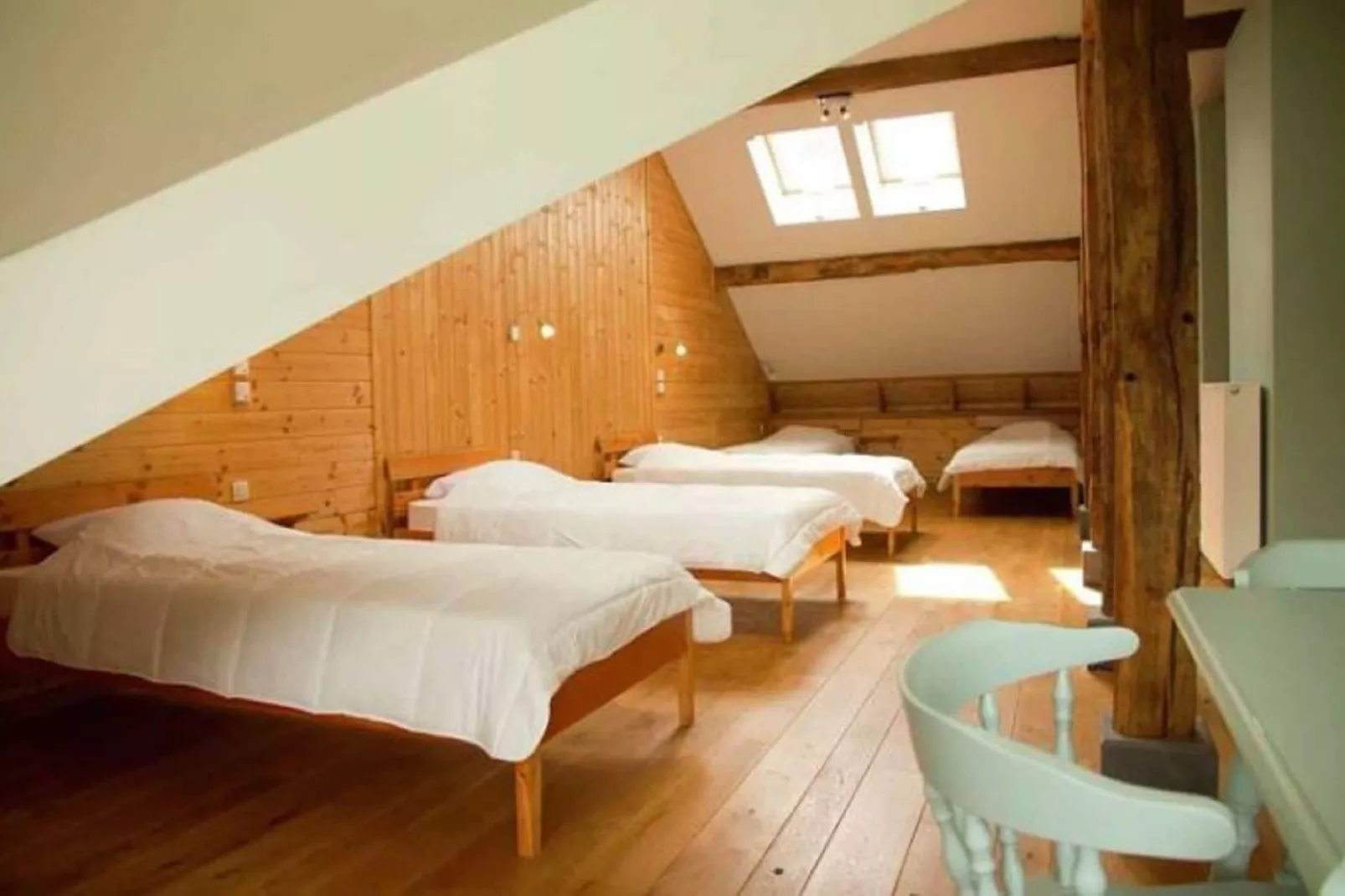 Gite de Froidcour-Schlafzimmer
