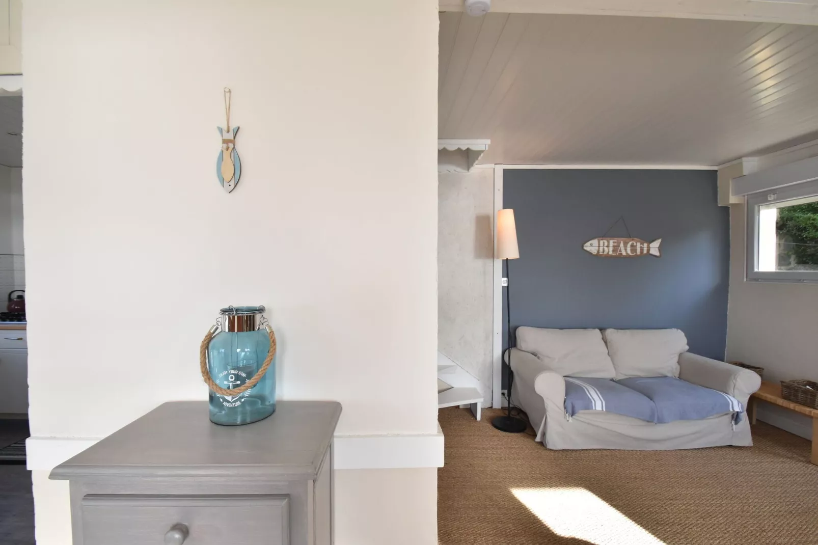 Malerisches Ferienhaus in Fermanville in Meeresnähe-Wohnzimmer