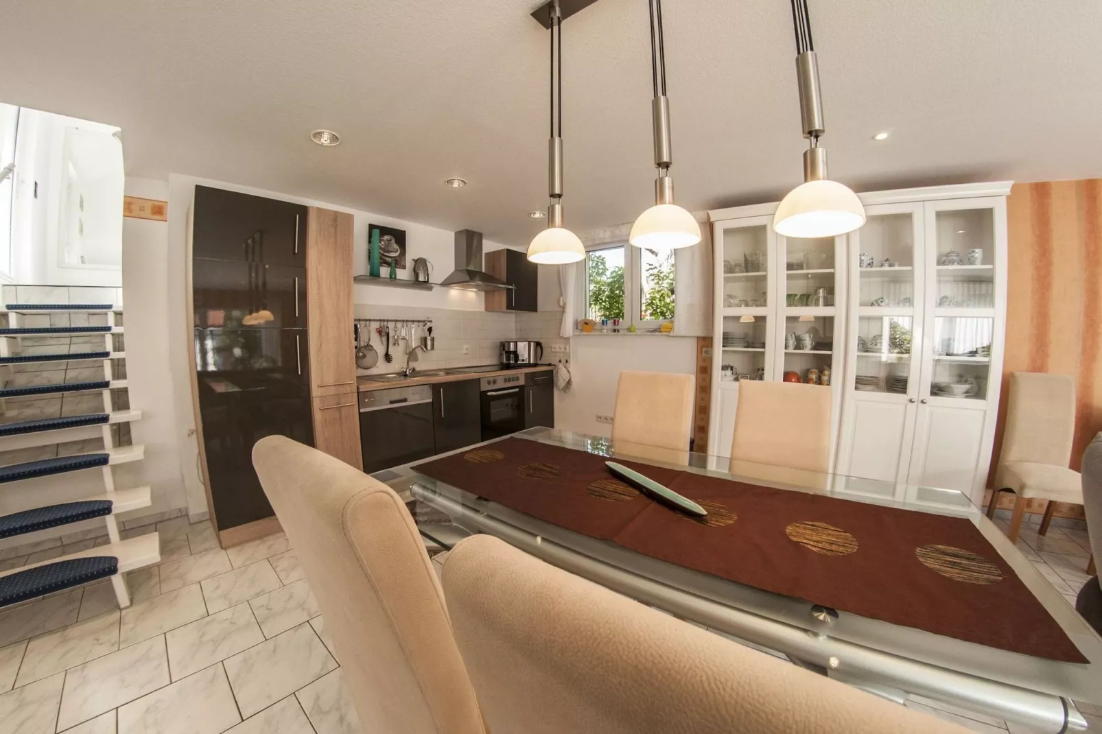 Am Sandberg-Dining room