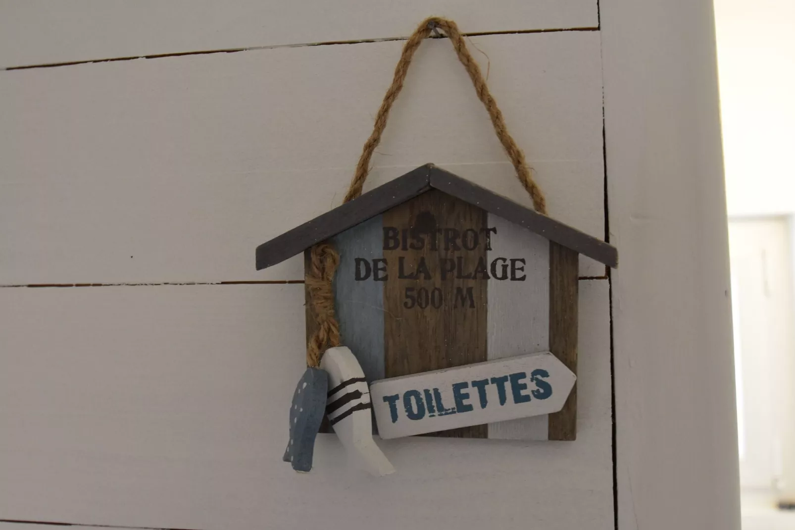 Malerisches Ferienhaus in Fermanville in Meeresnähe-Badezimmer