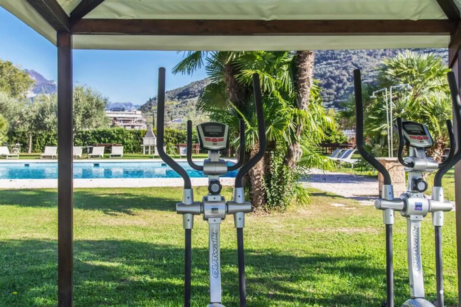 Residence Monica, Riva del Garda-AP1 STD-Gardens summer