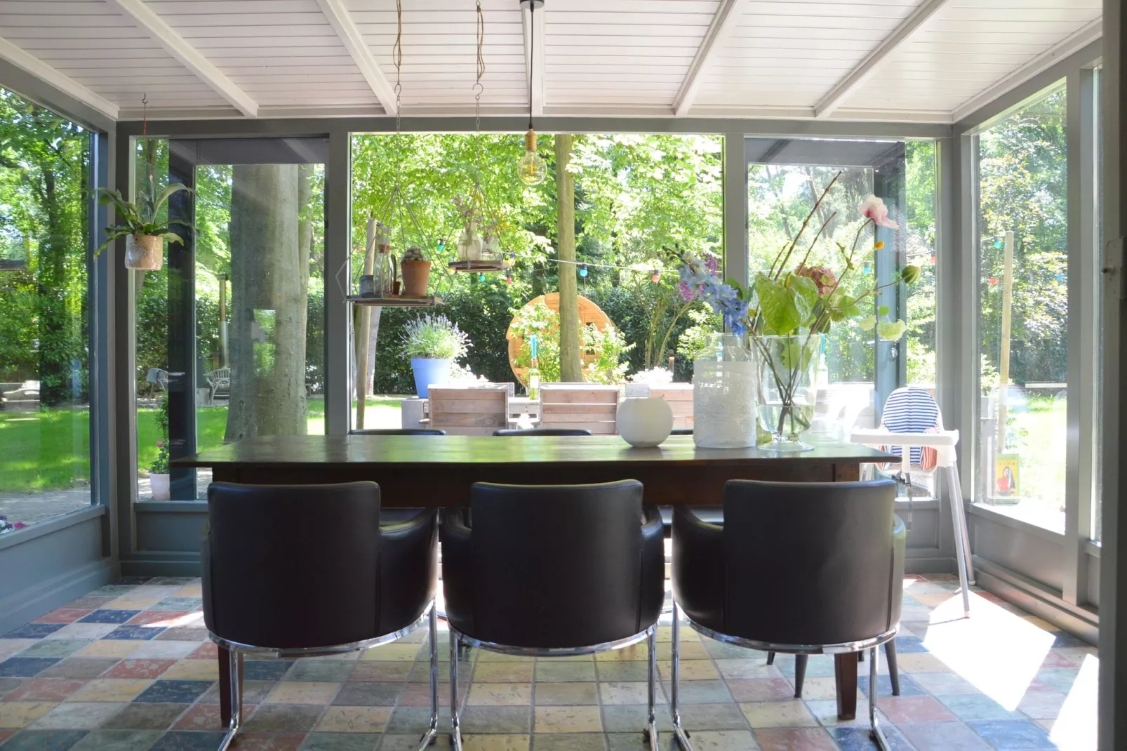 Uilennest-Dining room