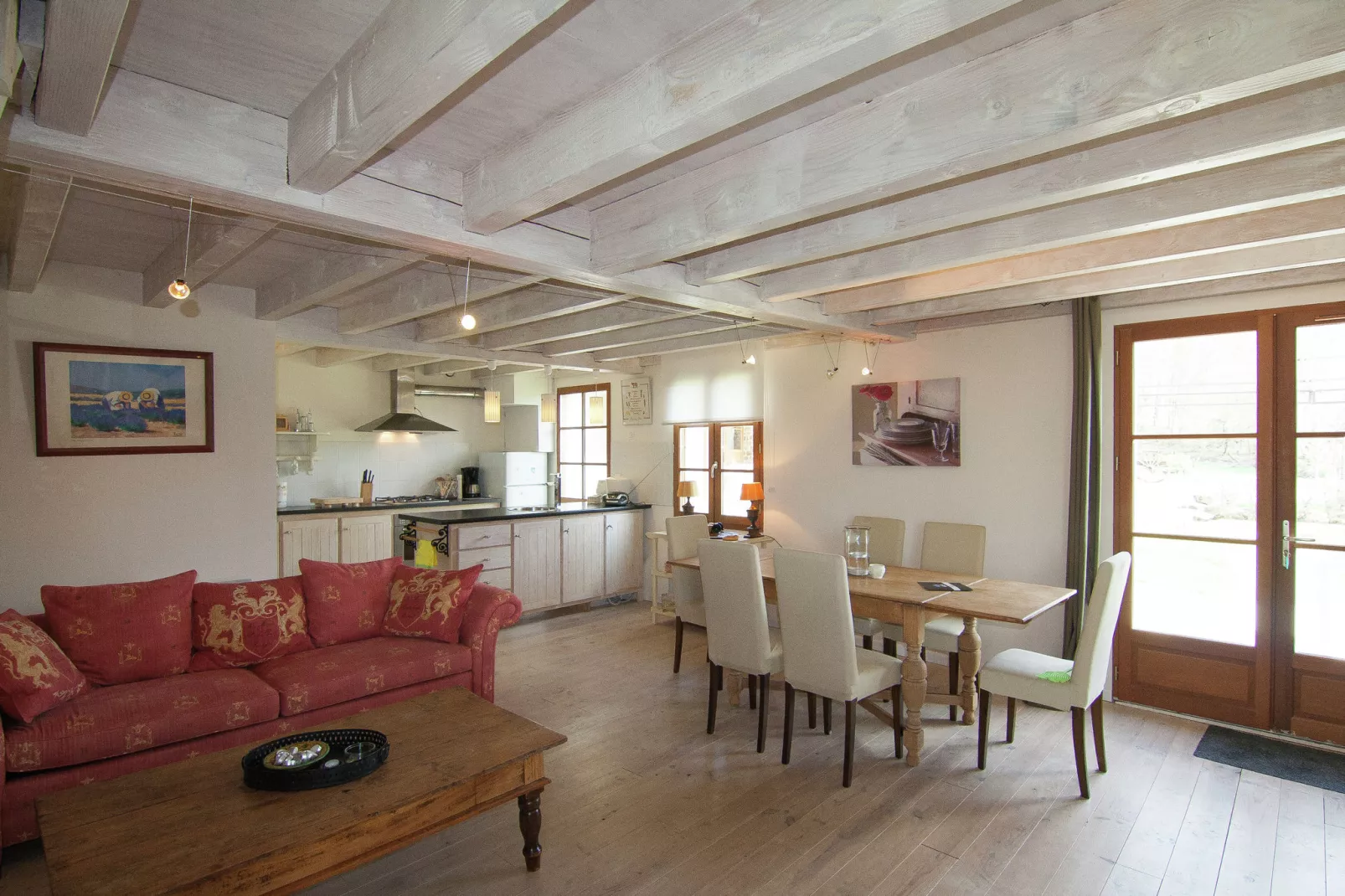 Le Castel-Living room