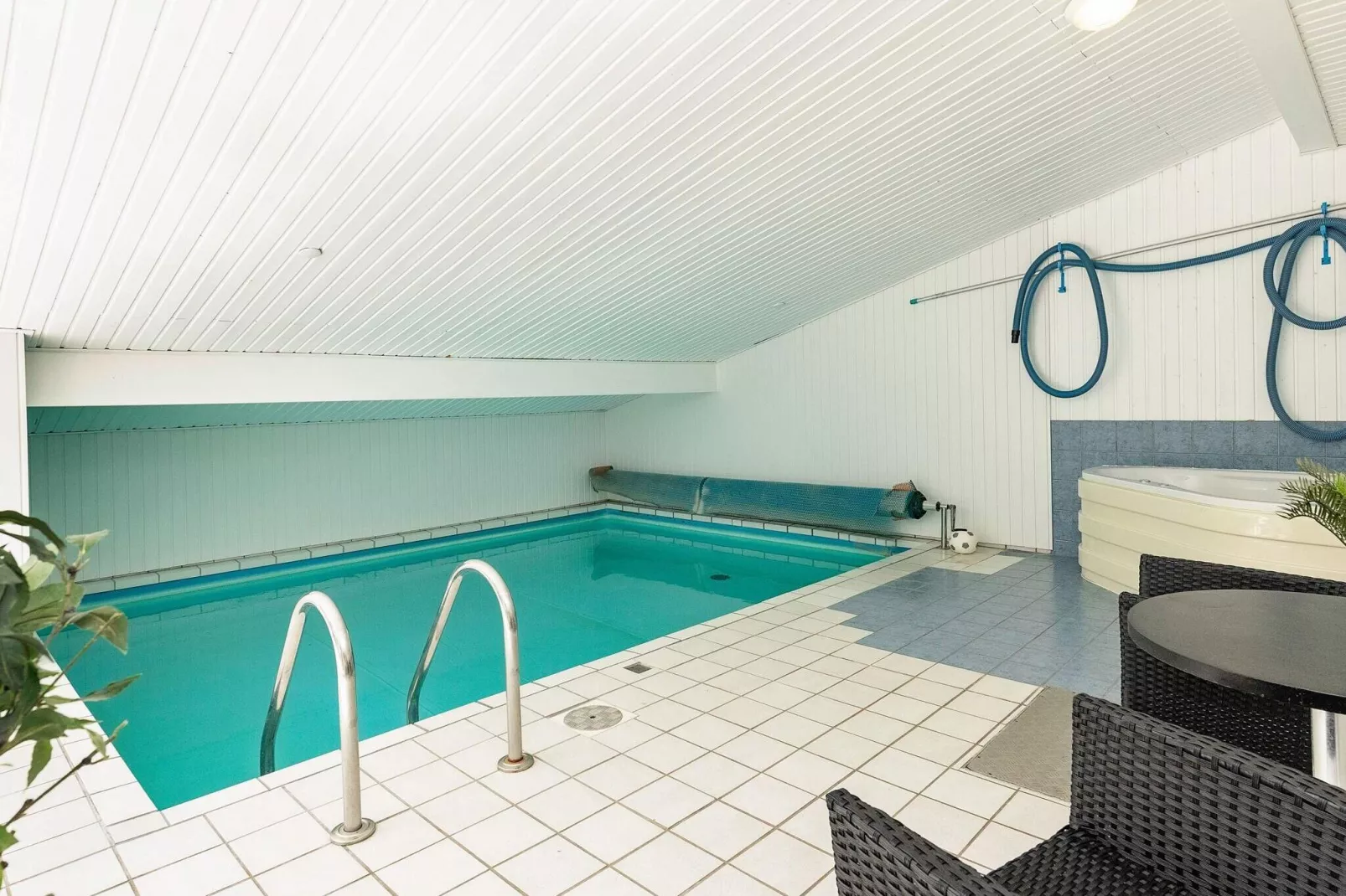 8 Personen Ferienhaus in Ålbæk-By Traum-Schwimmbad