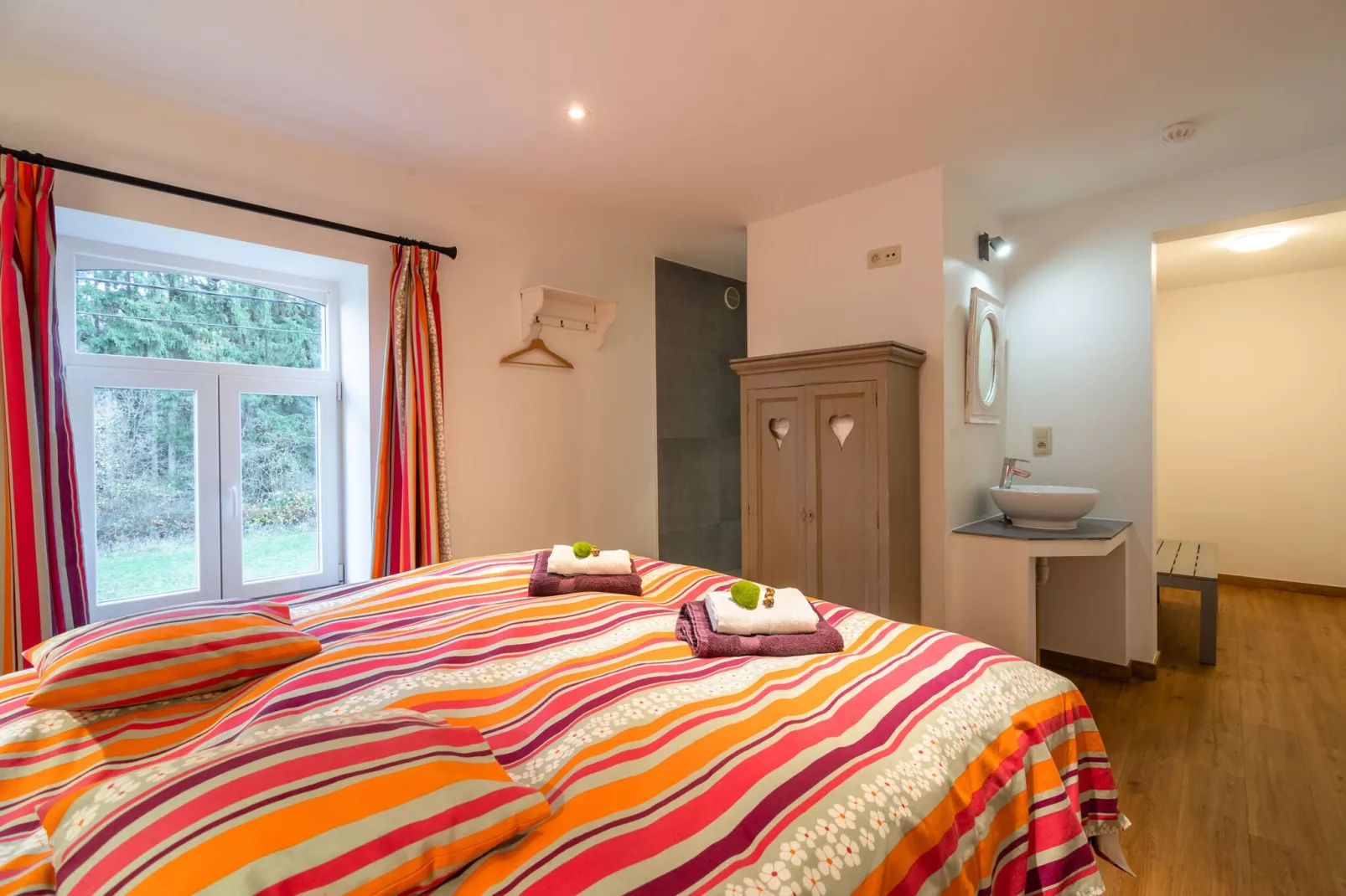 Les Herbes de Maredsous-Bedroom