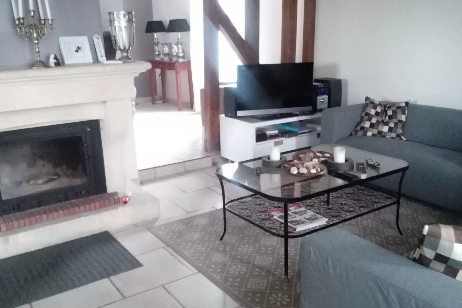 Charme-Living room