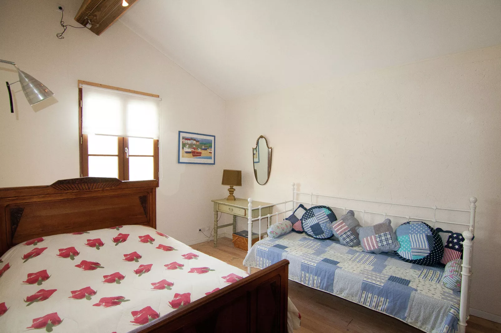 Le Castel-Bedroom