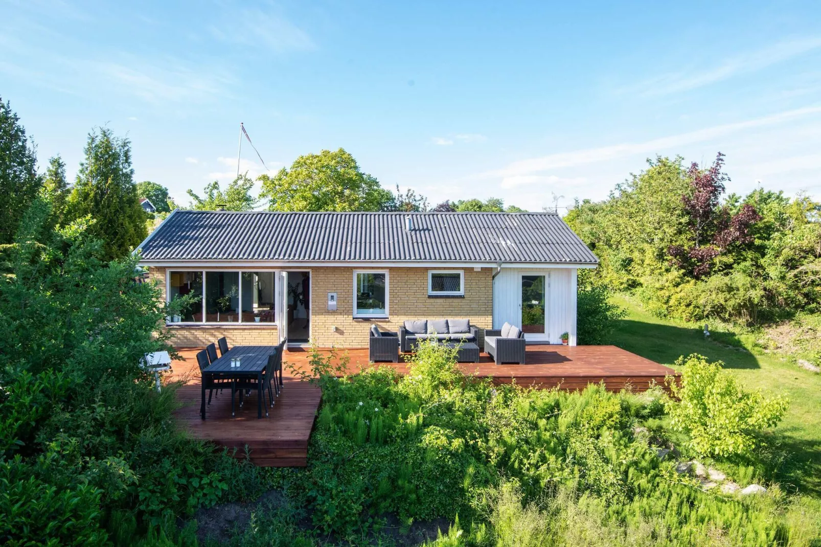 8 person holiday home in Rønde-Outdoor