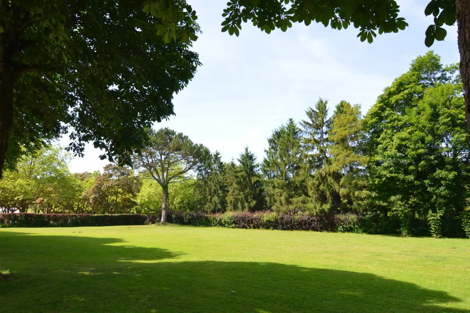 Les Herbes de Maredsous-Areas summer 20km
