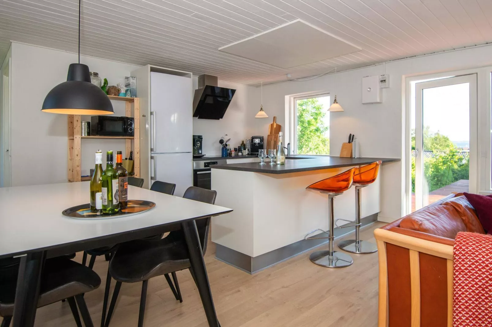 8 person holiday home in Rønde-Indoor