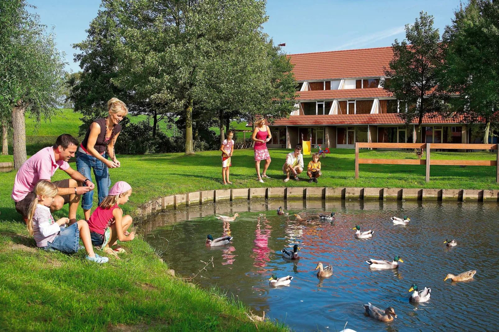 Aquadelta 32-Areas summer 1km