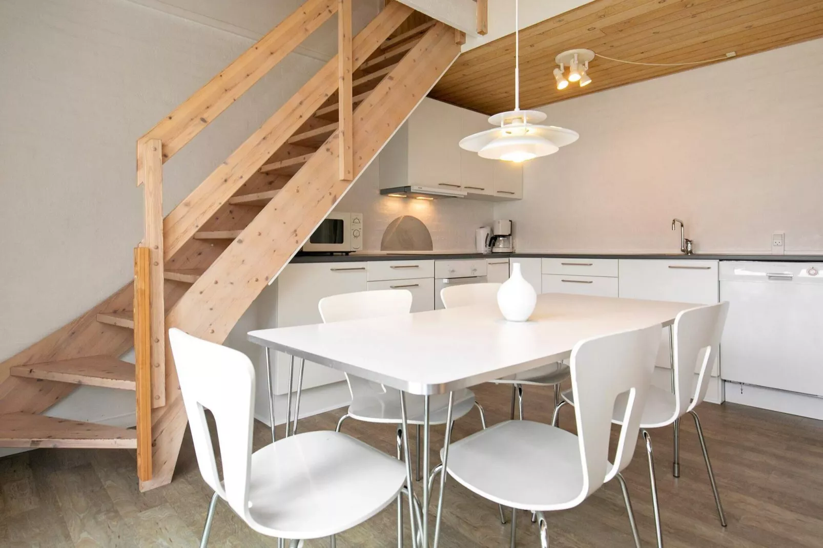 4½ room,2 level,attached house-Indoor
