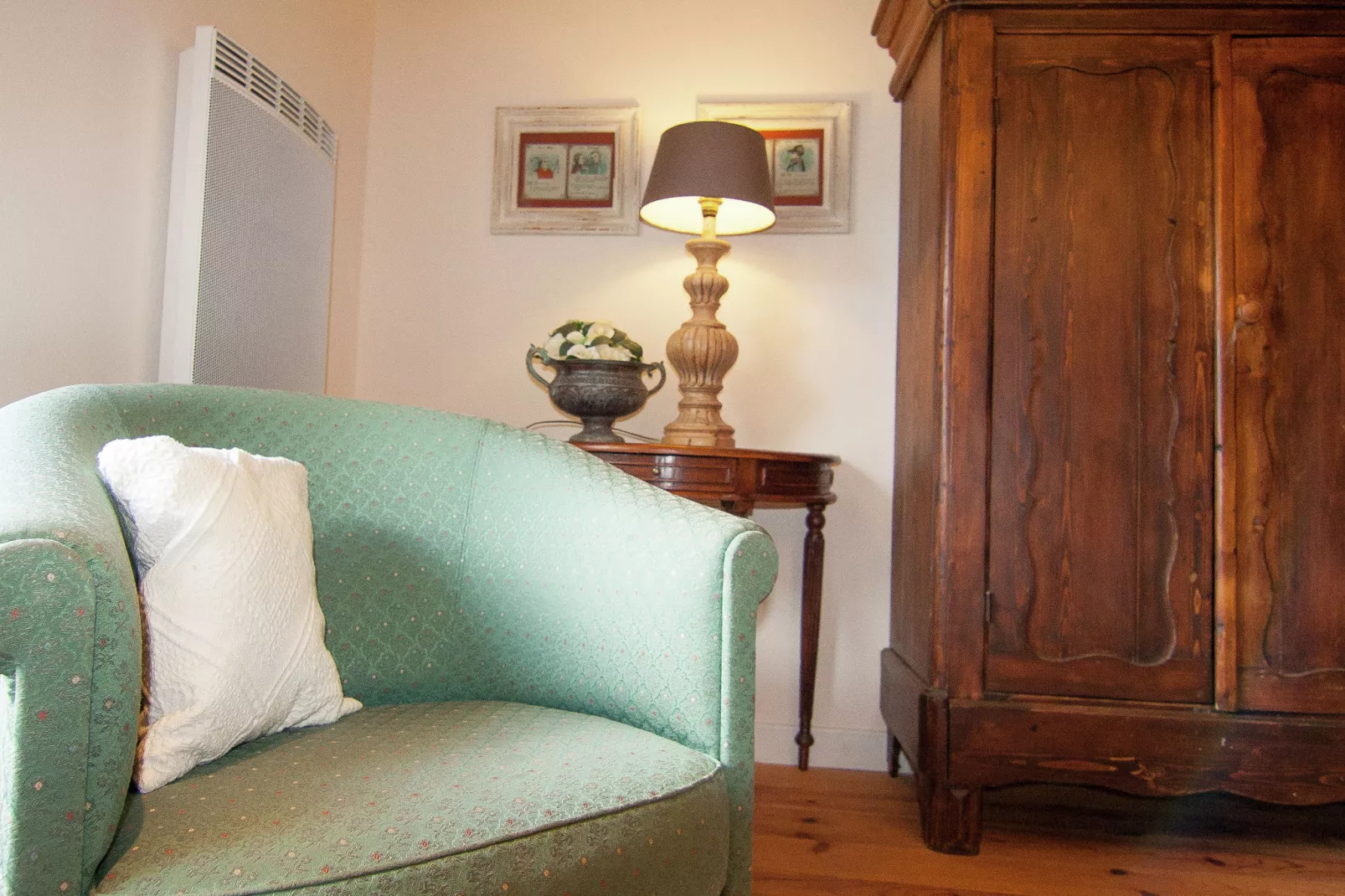 La Belle Cour-Living room