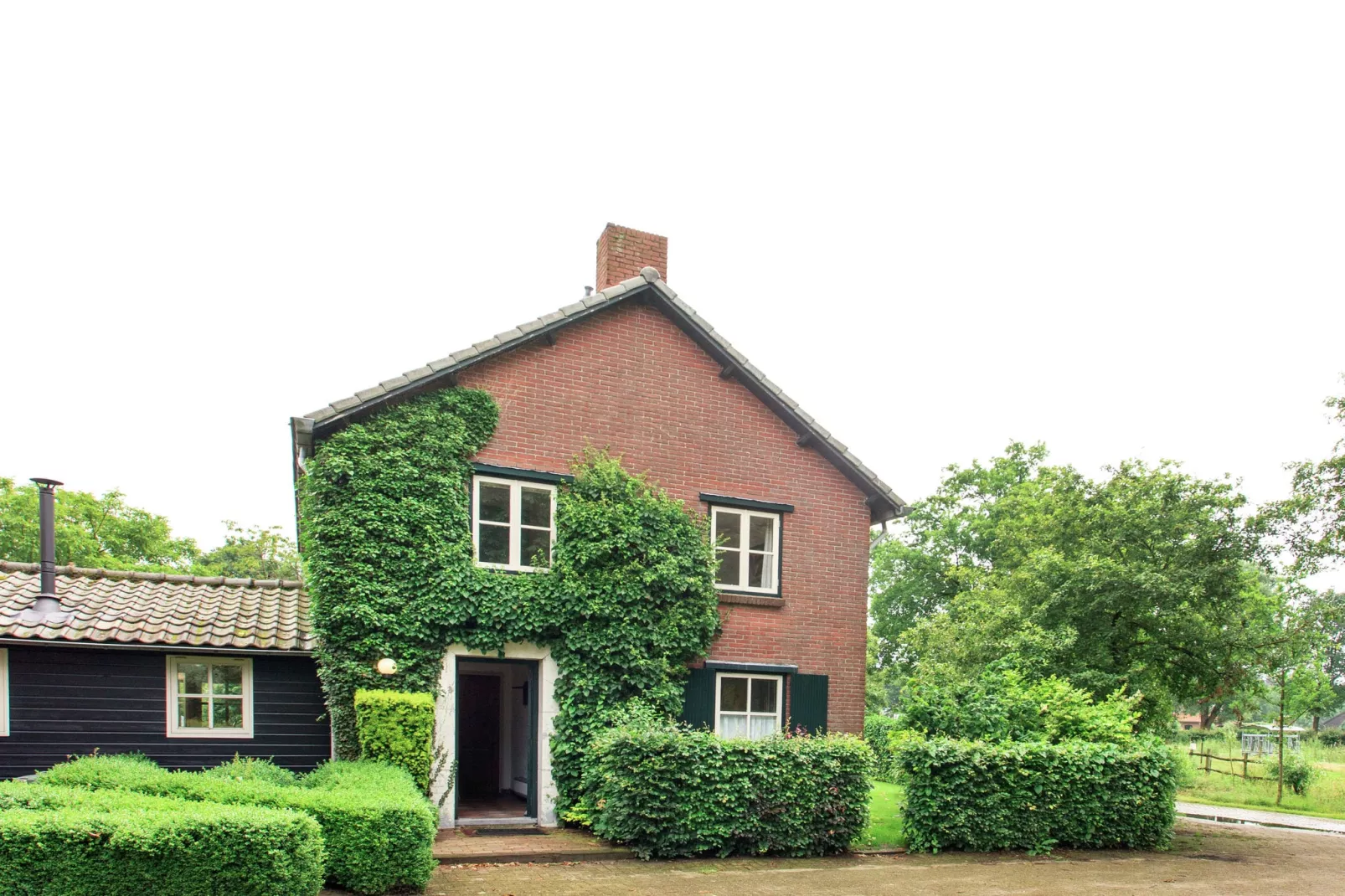 Landhoeve buitenman-Exterior summer
