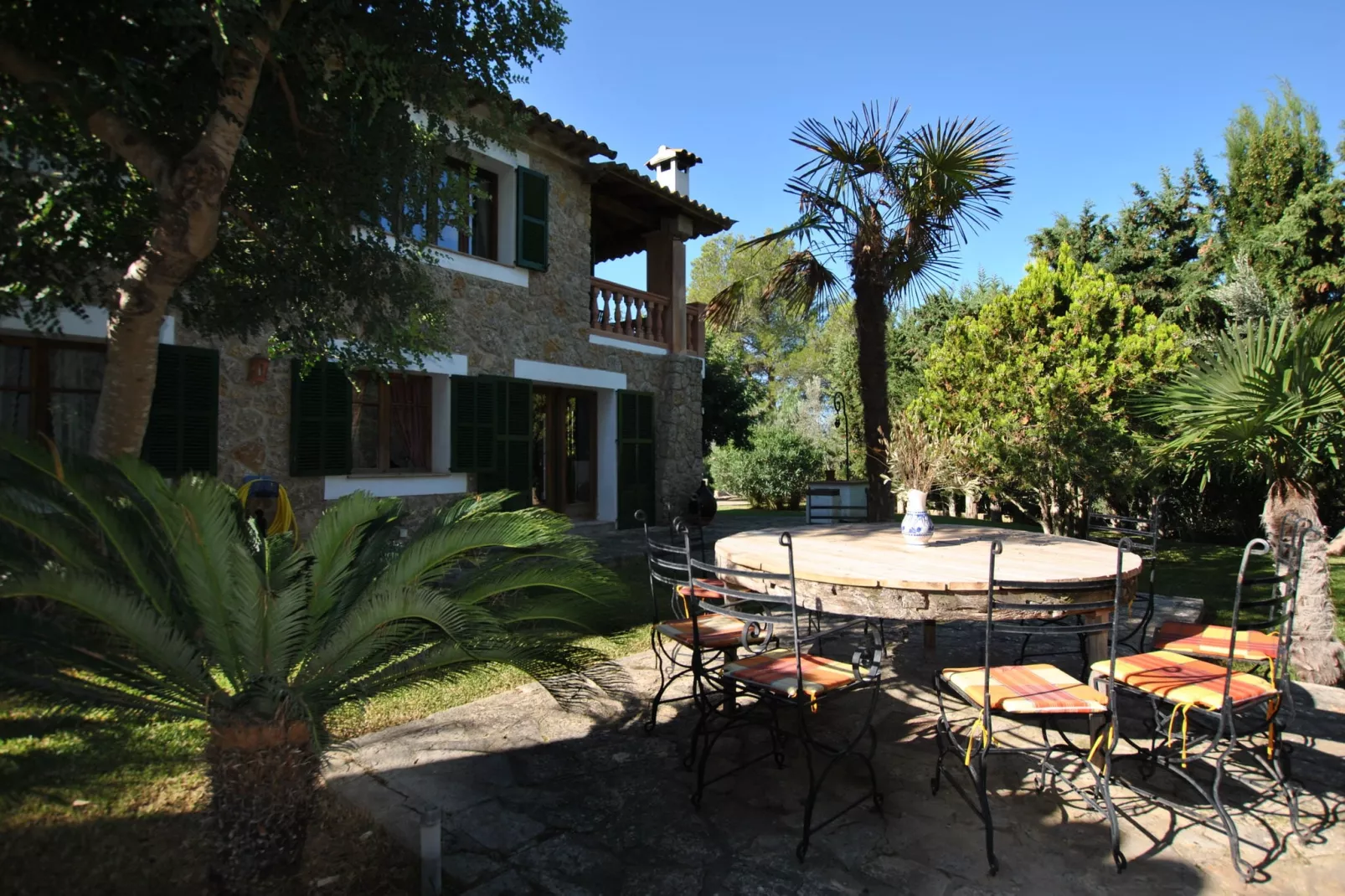 Es Costeret-Exterior summer
