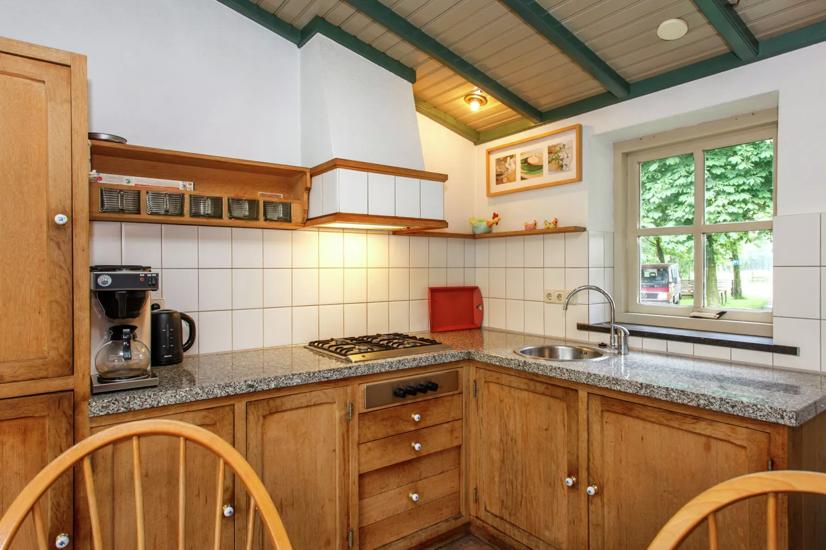 Landhoeve buitenman-Kitchen