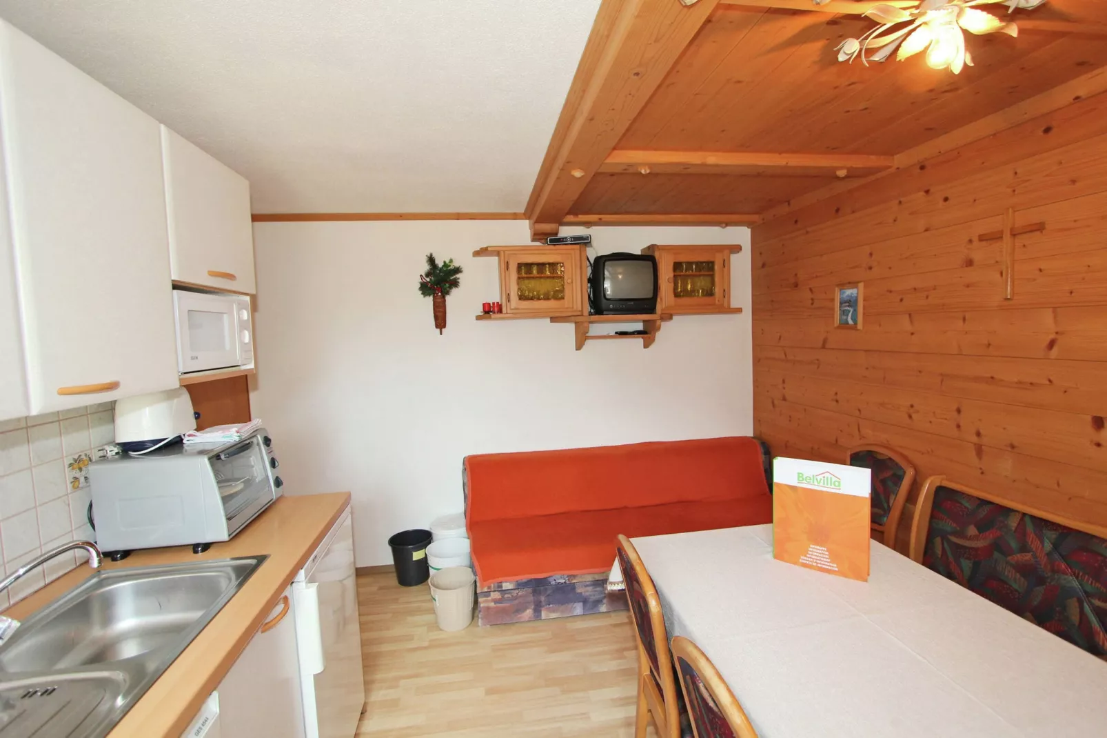 Haus Gandle-Kitchen