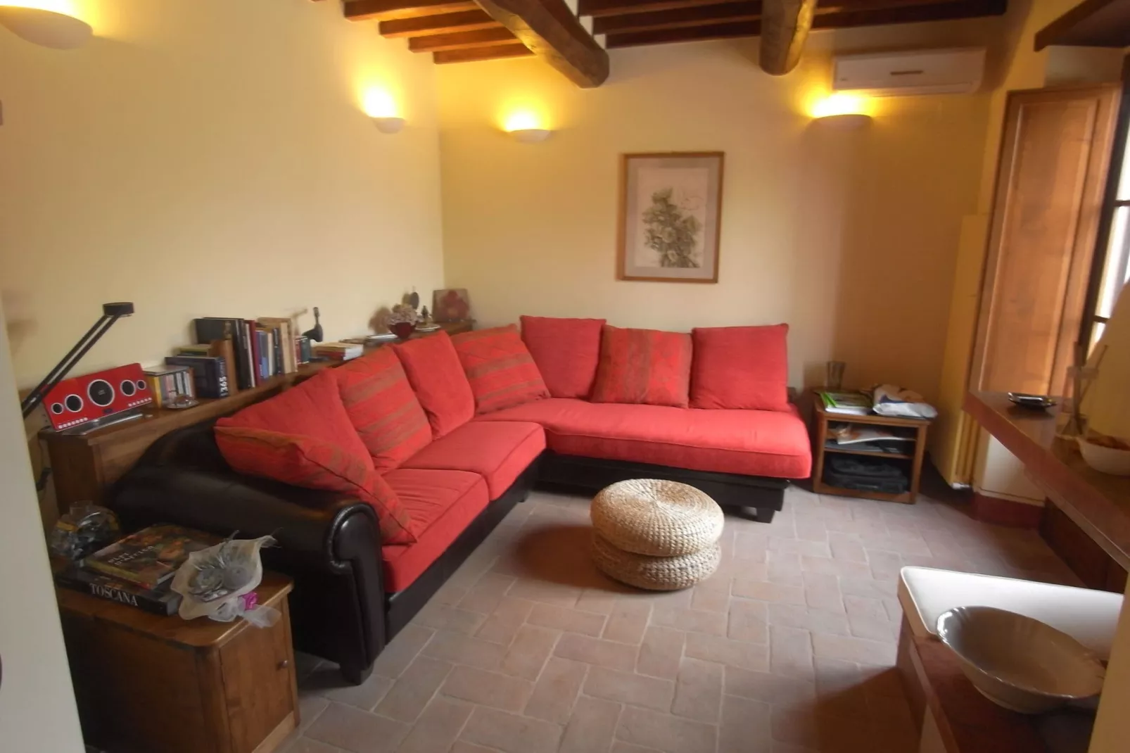 Casina la Graziosa-Living room