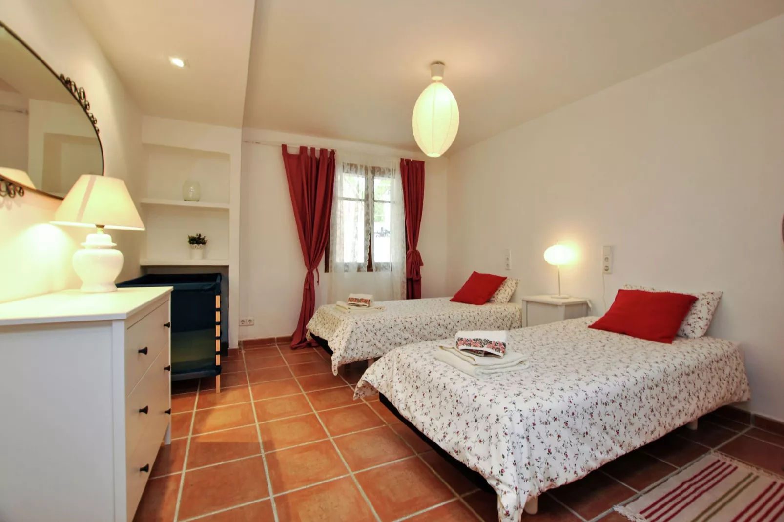 Es Costeret-Bedroom