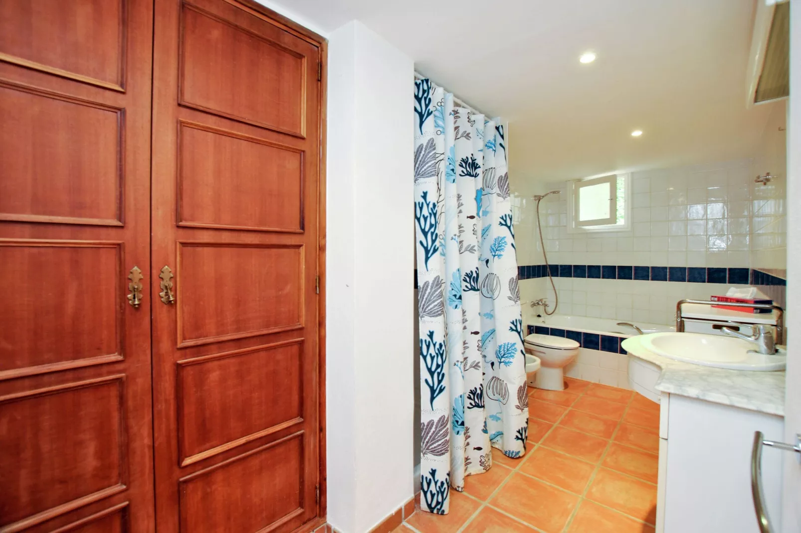 Es Costeret-Bathroom