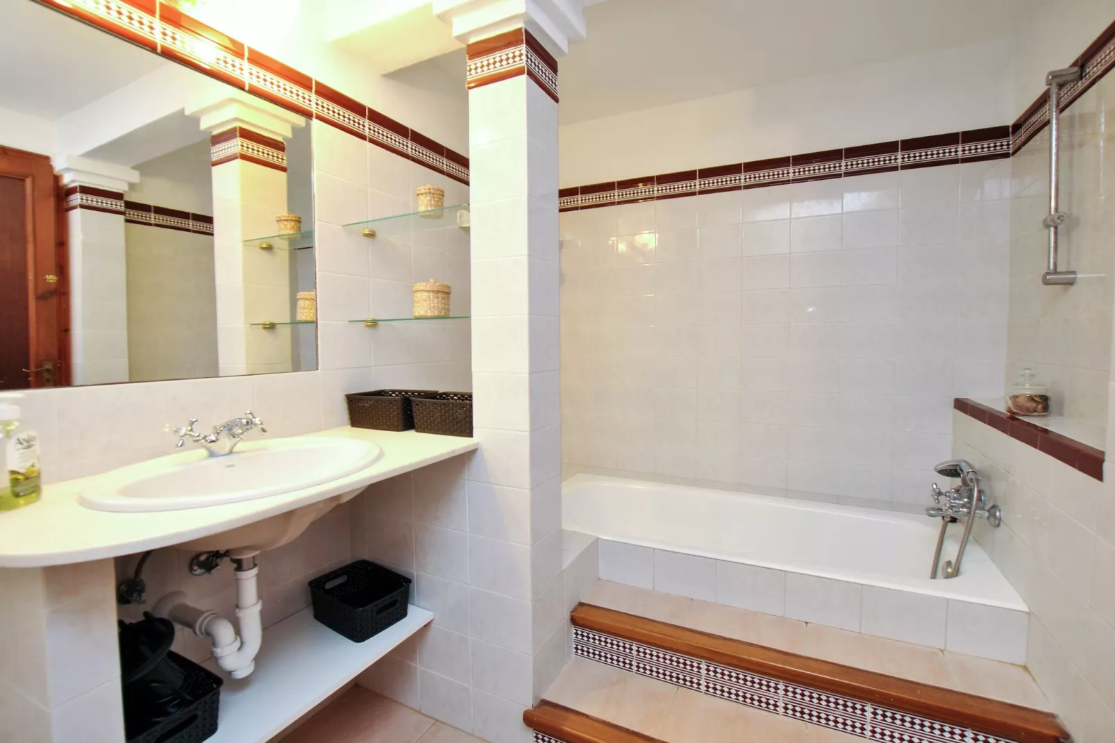 Es Costeret-Bathroom