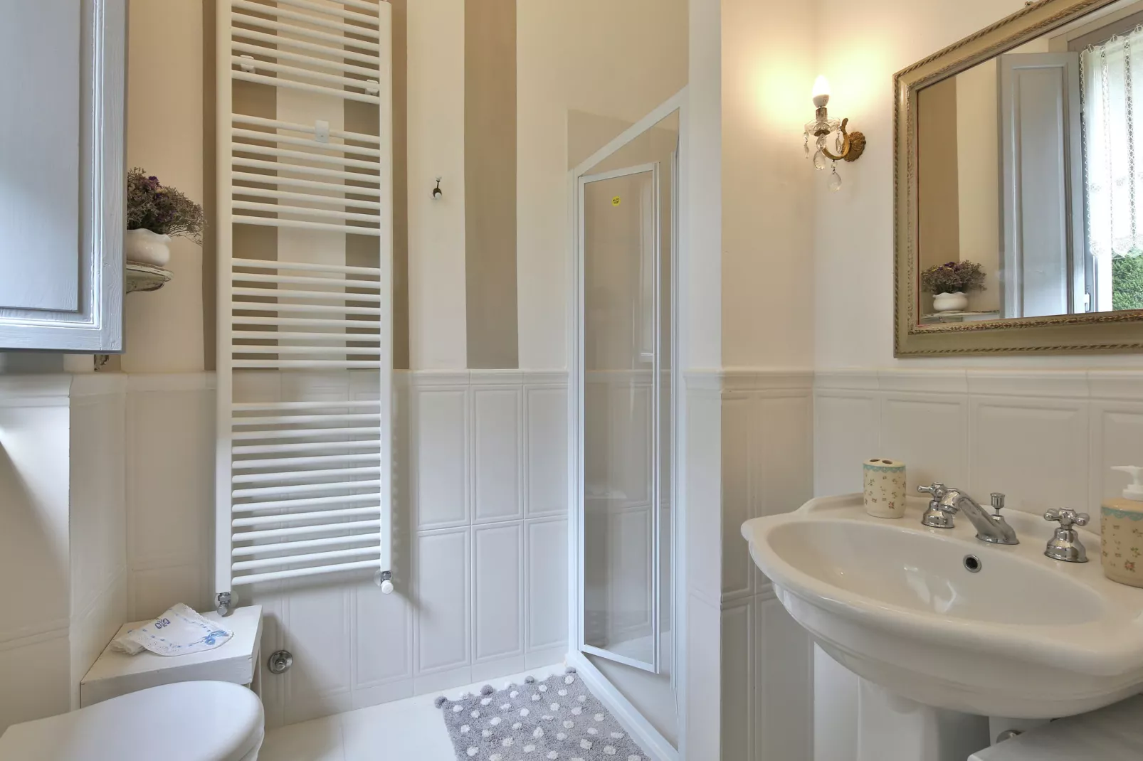 Nido-Bathroom