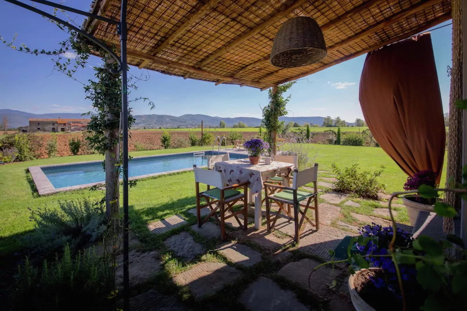 Nido-Terrace balcony